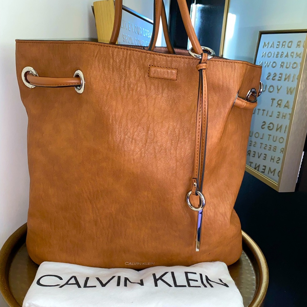 Calvin Klein Bag: brown & dust pink